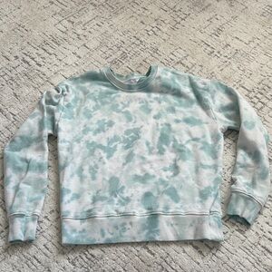 Time and Tru Mint Green and White Pullover